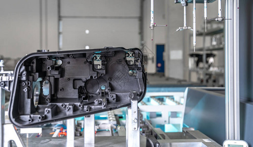 汽车工业生产塑料铸造厂的3D测量装置单图片