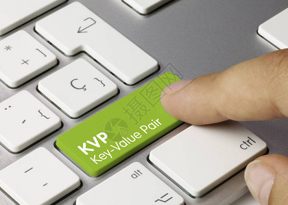 KVP键值对写在金属键盘的绿色键上手指按键图片