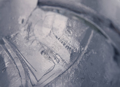 透明冰的质地抽象的自然背景图片