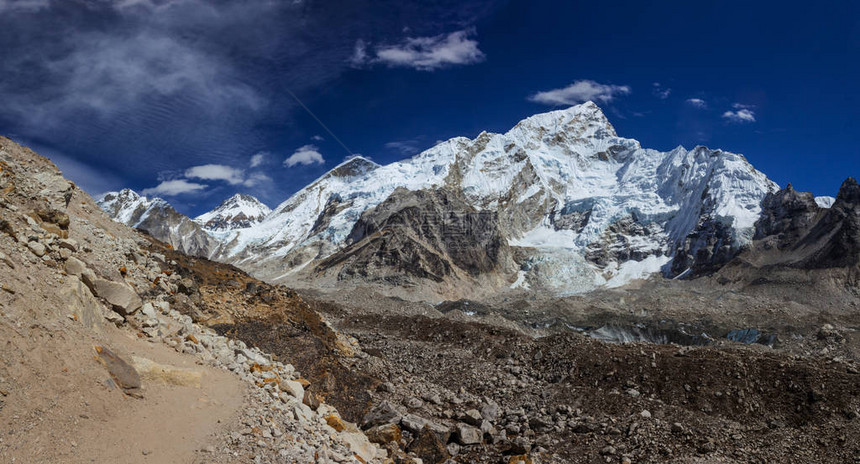 喜马拉雅山脉观测站图片