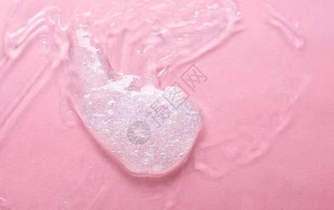 液体啫喱化妆品涂抹粉红色图片