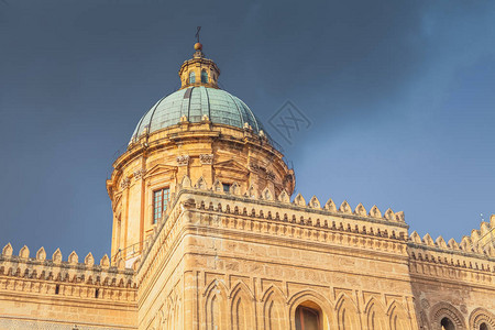巴勒莫大教堂主圆顶意大利背景图片