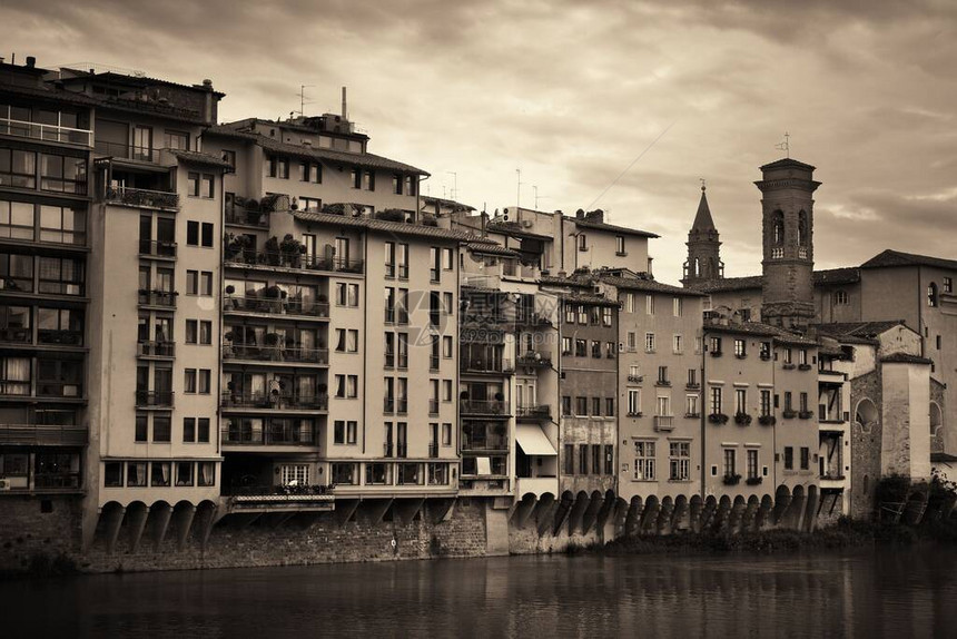 意大利佛罗伦萨阿诺河沿岸意大利风格的图片