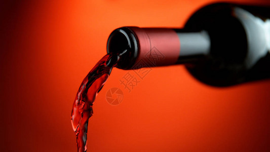 红葡萄酒深梯度背景文图片