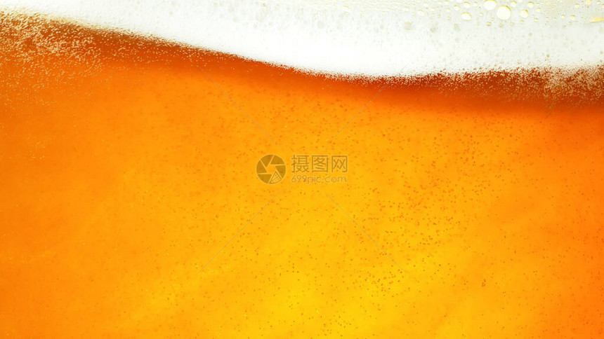 啤酒饮料与泡沫头超图片