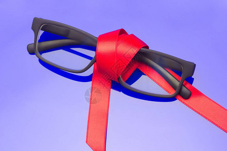 眼镜有矫正眼镜可以从远处或附近图片