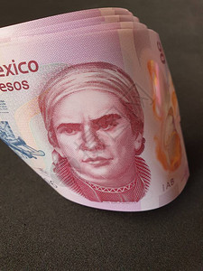 表格上50比索墨西哥钞图片