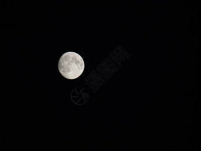 月亮中的月亮图片