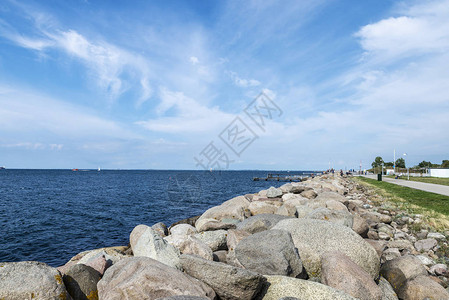 瑞典马尔默瓦斯特拉哈姆宁VastraHamnen的波罗的海前码头图片