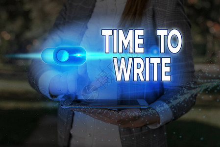 显示写作时间到写作的书写说明用于记录某事或在纸或书中表达想图片