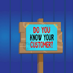 写笔记显示你知道你的客户问题服务的商业理念用相关信息识别客户木板棒杆图片