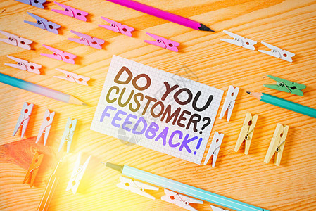 概念手写显示你知道你的客户问题概念意义服务用信息识别客户彩色皱纸木图片