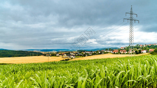 德国北HesseWaldeckerLand的地貌景观中的高图片