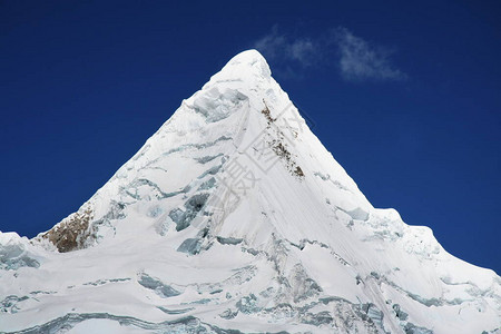 秘鲁南美洲Cordillera山区美丽的阿图片