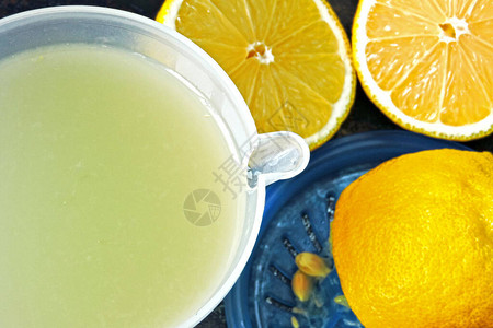 柠檬新鲜的柠檬柑橘汁提取器柠檬图片
