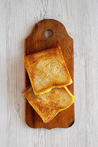 土制的干酪三明治图片
