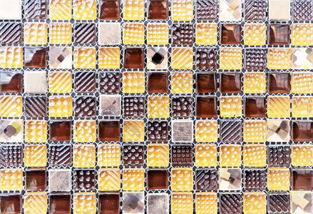 黄色和棕色方形的陶图片