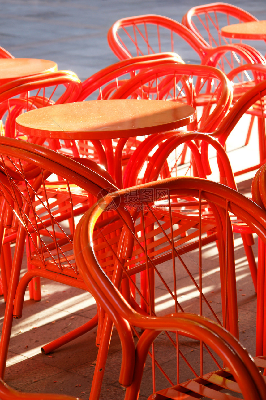 金属橙色咖啡厅桌椅图片