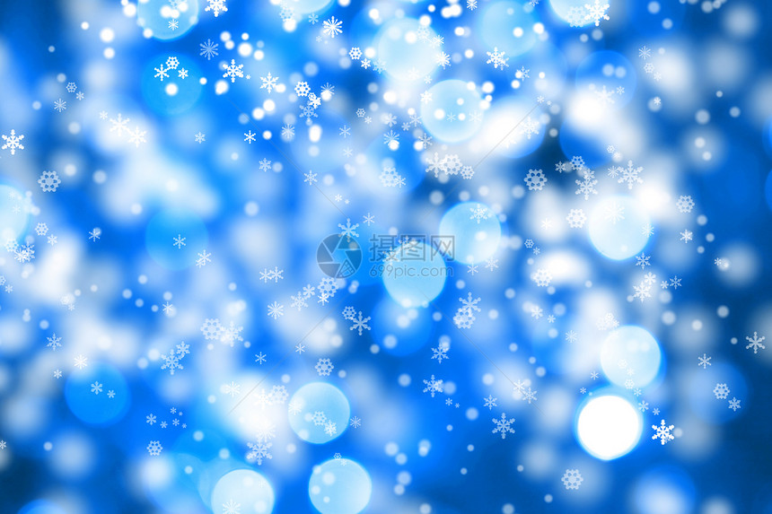带雪的圣诞节蓝灯光图片