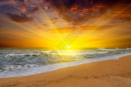海上热落日图片