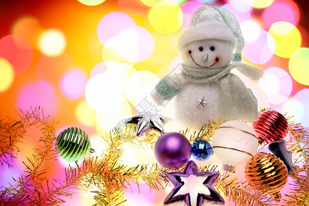 雪人圣诞装饰品和灯图片