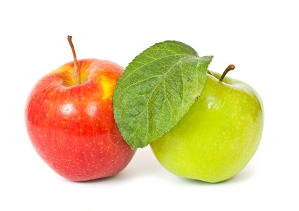 红苹果和绿苹果白背图片