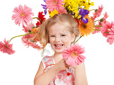拿着一束鲜花的快乐小女孩图片