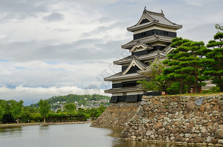 日本松的松本城堡蜂窝城堡建造图片