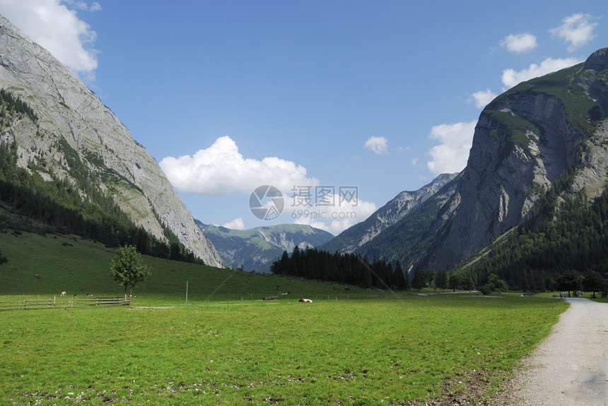 Tirol奥地利Karwendel山脉的Ahornboden马普图片