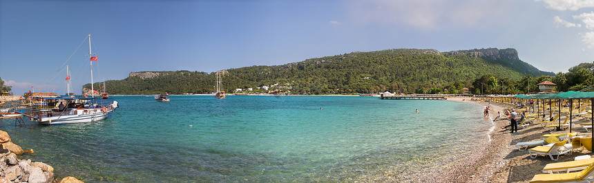 土耳其Kemer美景海湾和公共海滩的全景图片
