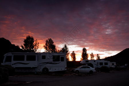 日出时在科罗拉多州Gy图片