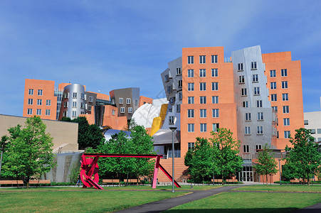 马萨诸塞州理工学院波士顿校园的办公大楼图片