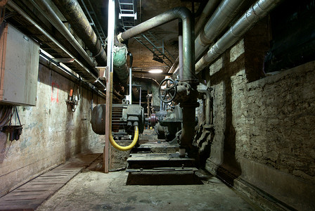 发电厂的管道管子图片