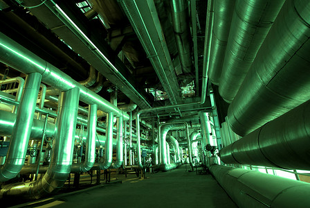 能源厂内的管道图片