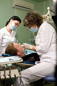 医生牙科诊所的图片