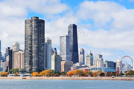 芝加哥城市的天际线与摩天大楼图片
