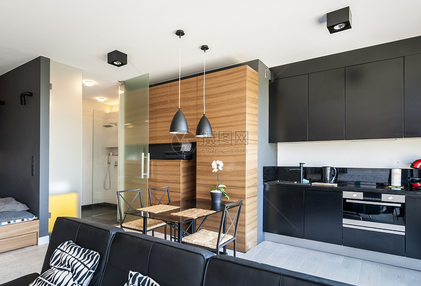 现代公寓室内设计有厨房和浴图片