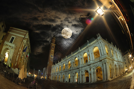 晚上的广场deiSignori图片
