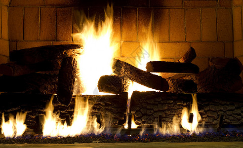 温暖的壁炉开始了背景图片
