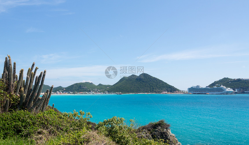 在阿姆斯特丹堡头地俯视菲利普斯堡圣马丁岛的管图片