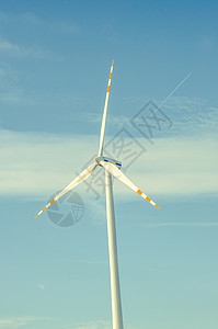 风力发电机的形象图片