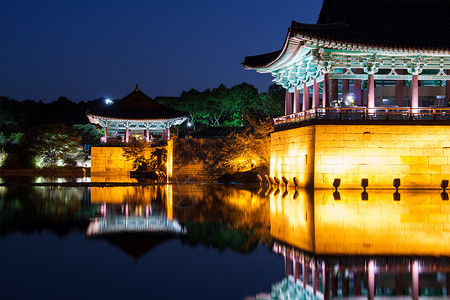 韩州的Anapji池塘图片