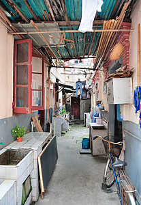 上海老街与住宅楼背景图片