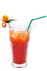 新鲜和冷的橙色鸡尾酒加冰在白色背景图片