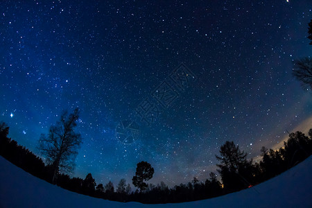 冬天的星空图片