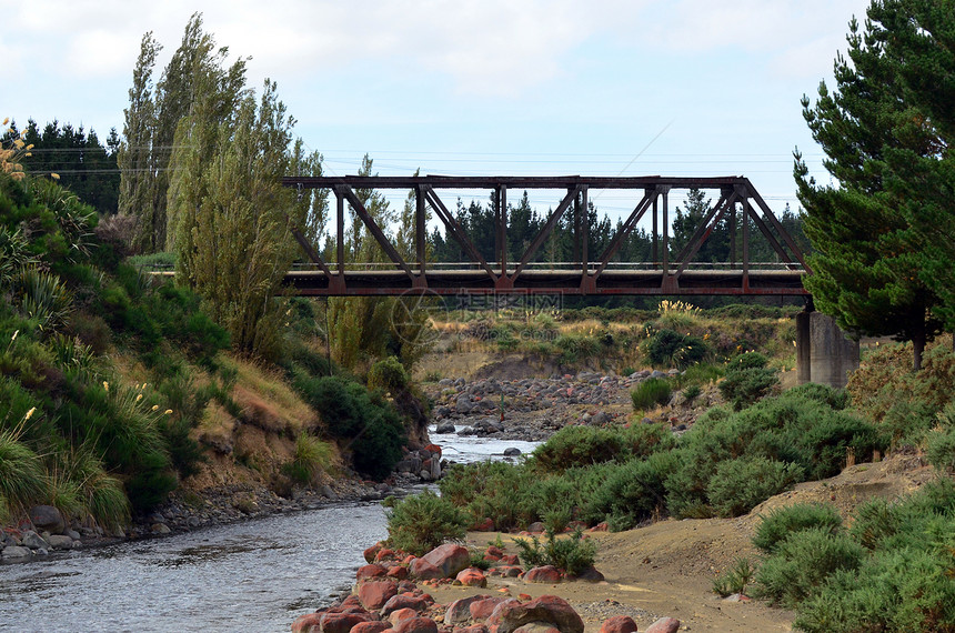 Tangiwai桥于2013年3月4日这是新西兰最严重的铁路事故图片