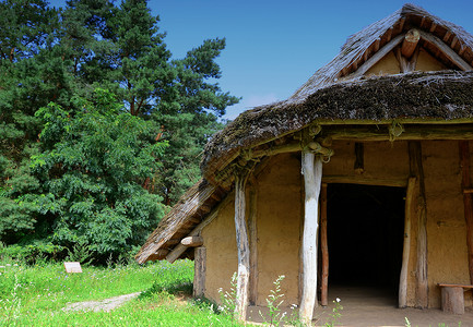 重建石器时代村图片