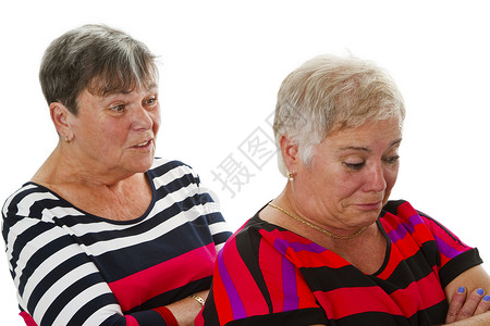 两名争议中的女老年人孤图片