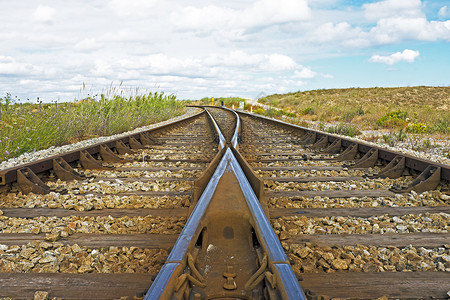 葡萄牙农村的铁路线图片