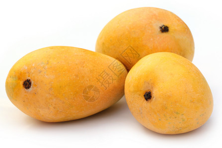 新鲜成熟的芒果图片
